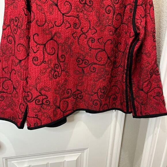 Chicos Size 2 Red Black Embroidered Open Front Jacket Top 100% Silk US L - Picture 9 of 10